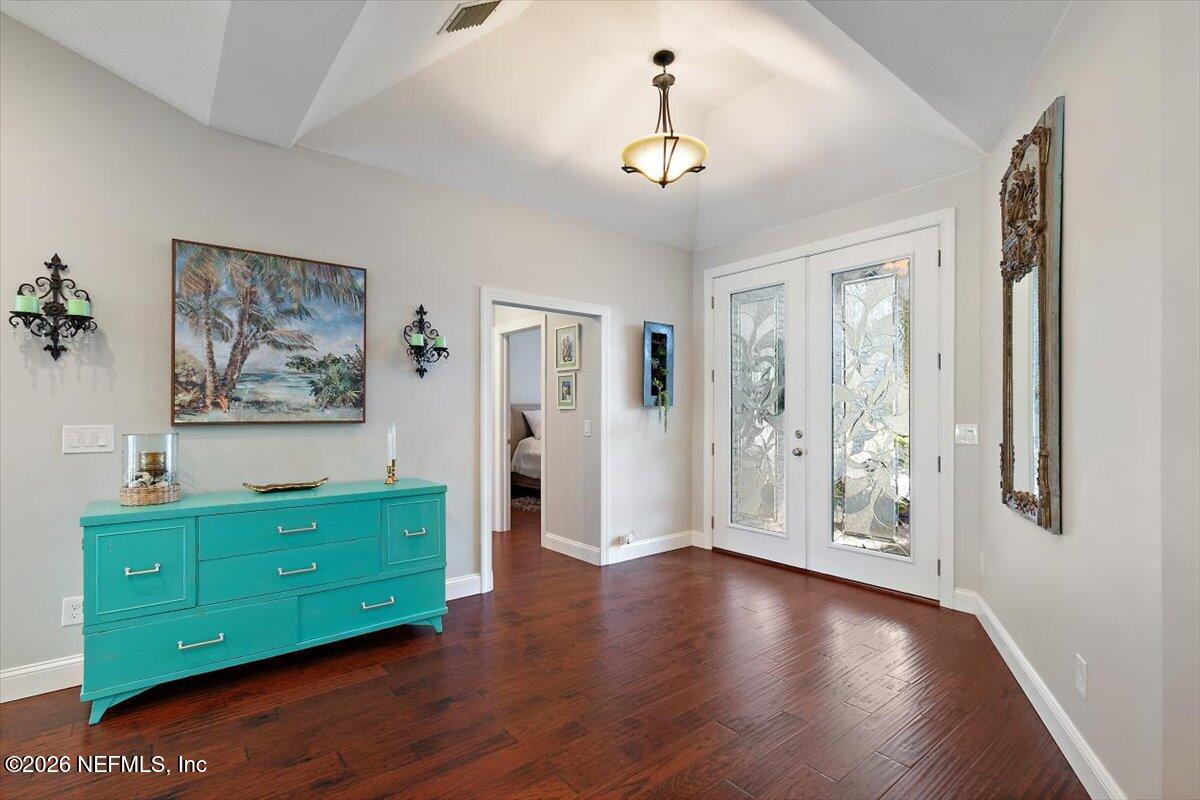 189 Laurel Lane Ponte Vedra Beach, FL 32082 - Photo 26 of 31 a view of room with window and hardwood floor