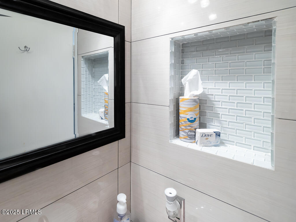 40 Folly Field Road, Unit 309A Hilton Head Island, SC 29928 - Photo 21 of 45 9W6A9178