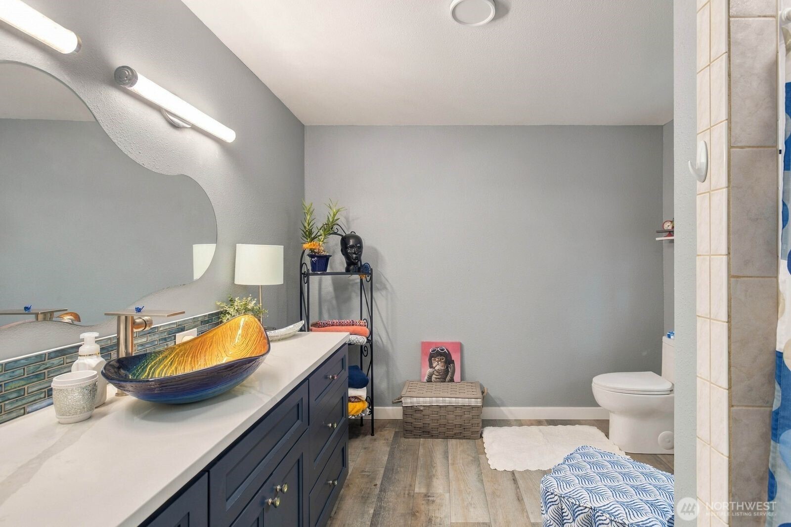 2815 Southwest 109th Street Seattle, WA 98146 - Photo 11 of 39 Gallery Image 11
