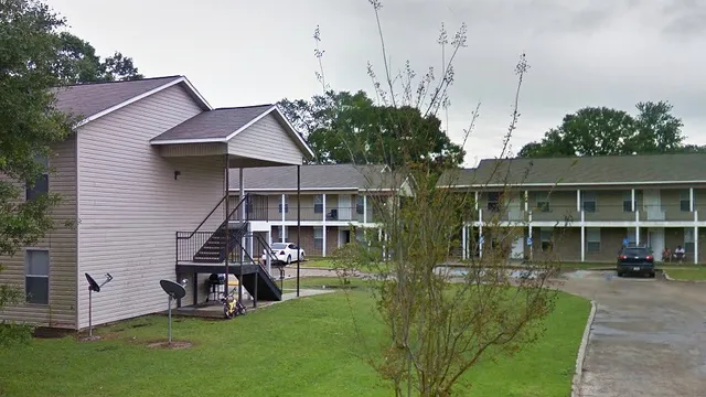 $590 | 1515 1st Avenue, Kinder, LA 70648