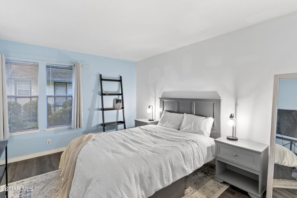 2324 Miramar Walk Oxnard, CA 93035 - Photo 15 of 24 a bedroom with a large bed and a flat tv screen on dresser