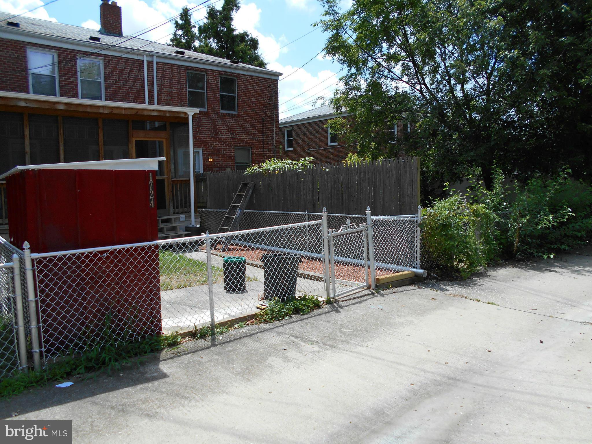 1724 Pin Oak Road Baltimore, MD 21234 - Photo 25 of 26 Exterior (Rear)
