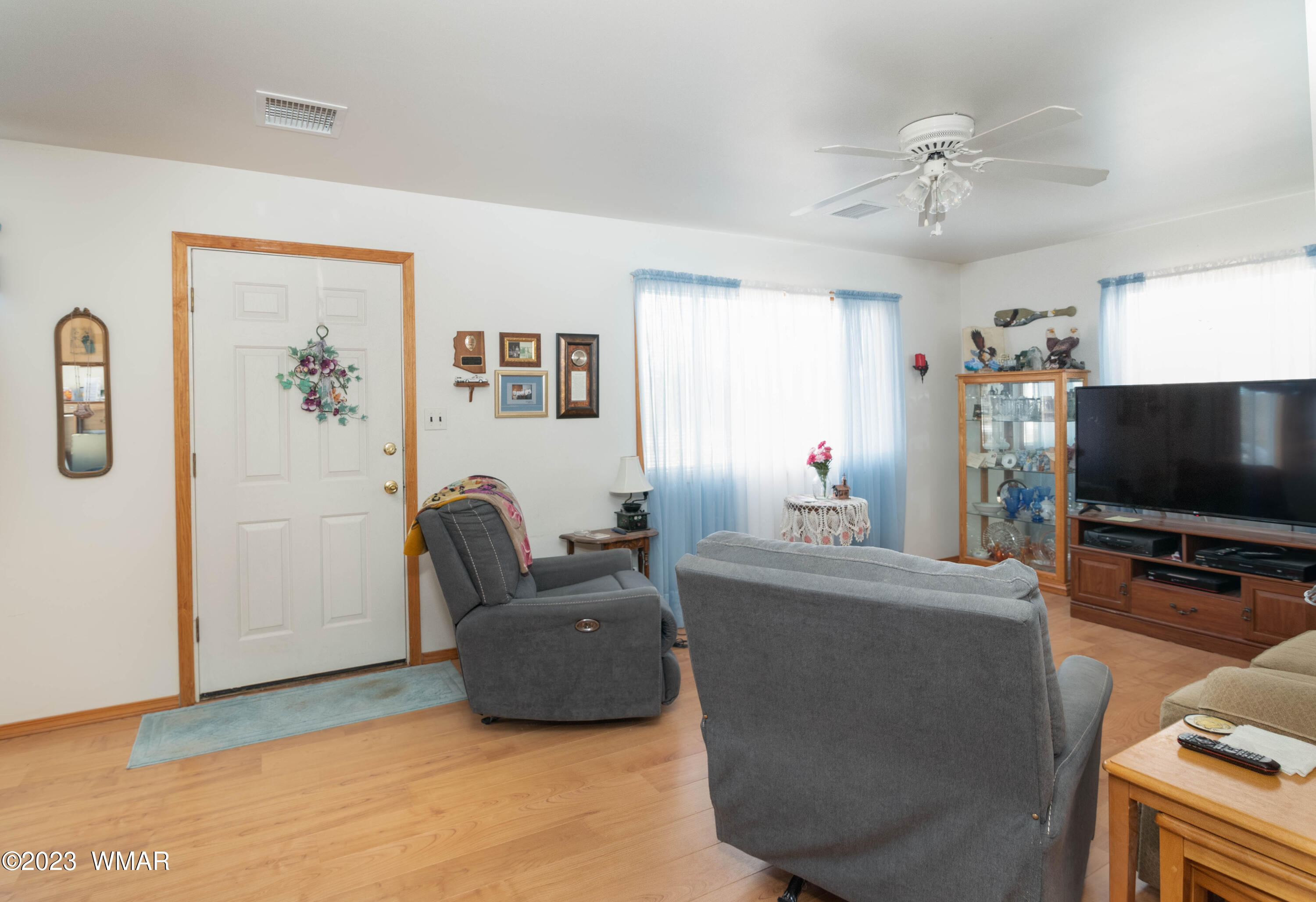 2075 Shadow Pines Drive Overgaard, AZ 85933 - Photo 5 of 15