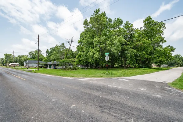 $50,000 | 0 West Cormier Street, Liberty, TX 77575