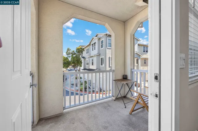 $635,000 | 702 Jetty Drive, Richmond, CA 94804