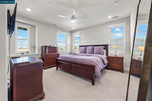 $635,000 | 702 Jetty Drive, Richmond, CA 94804