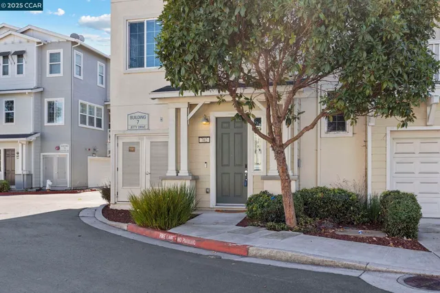 $635,000 | 702 Jetty Drive, Richmond, CA 94804