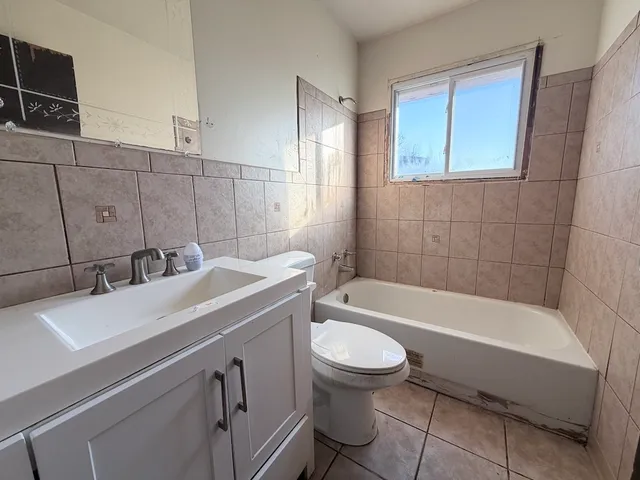 $114,900 | 3617 175th Place, Country Club Hills, IL 60478