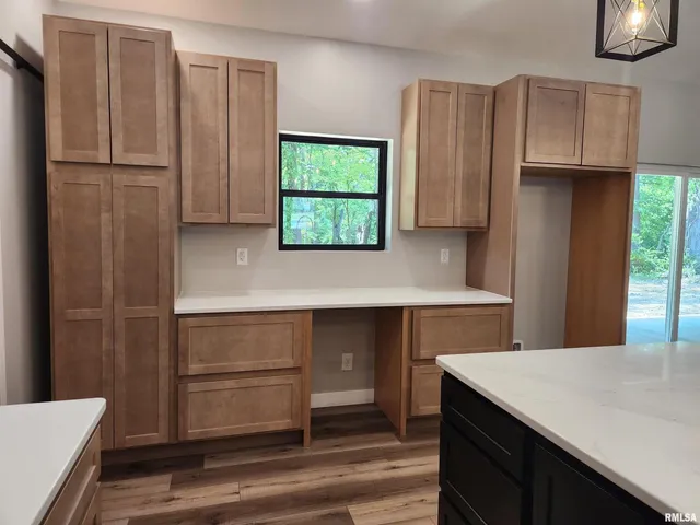 $475,000 | 14063 North Link Lane, Mount Vernon, IL 62864