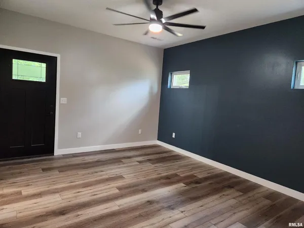 $450,000 | 14063 North Link Lane, Mount Vernon, IL 62864