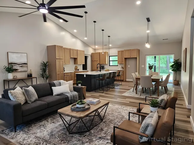 $475,000 | 14063 North Link Lane, Mount Vernon, IL 62864