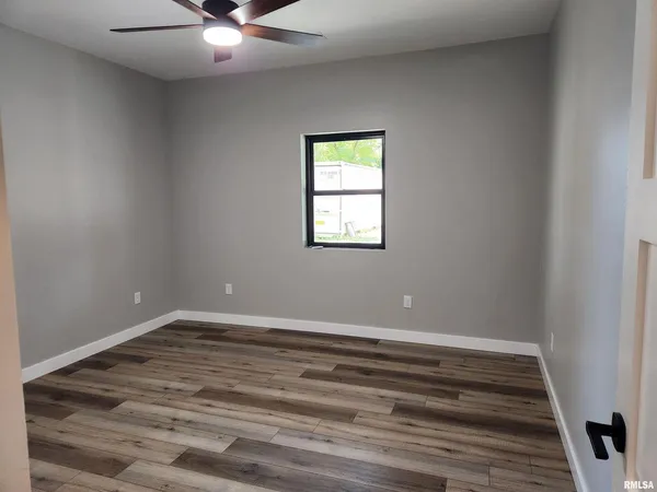 $450,000 | 14063 North Link Lane, Mount Vernon, IL 62864