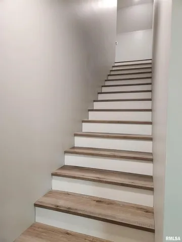 $475,000 | 14063 North Link Lane, Mount Vernon, IL 62864