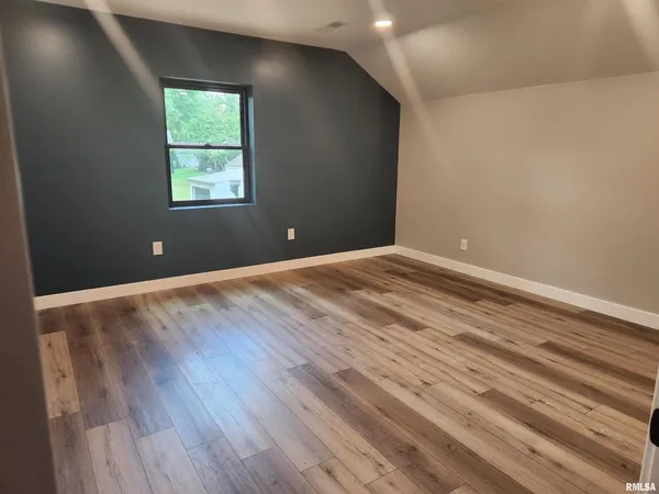 $450,000 | 14063 North Link Lane, Mount Vernon, IL 62864