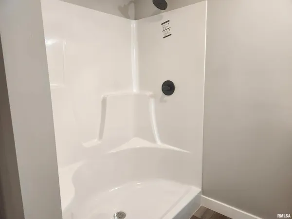 $450,000 | 14063 North Link Lane, Mount Vernon, IL 62864