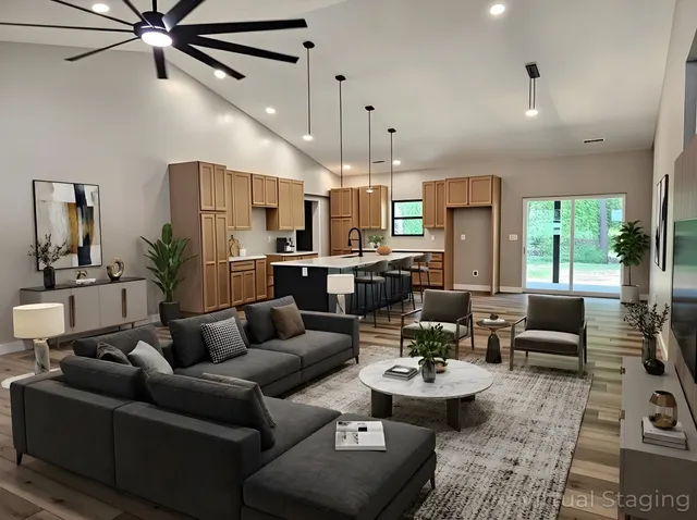 $475,000 | 14063 North Link Lane, Mount Vernon, IL 62864