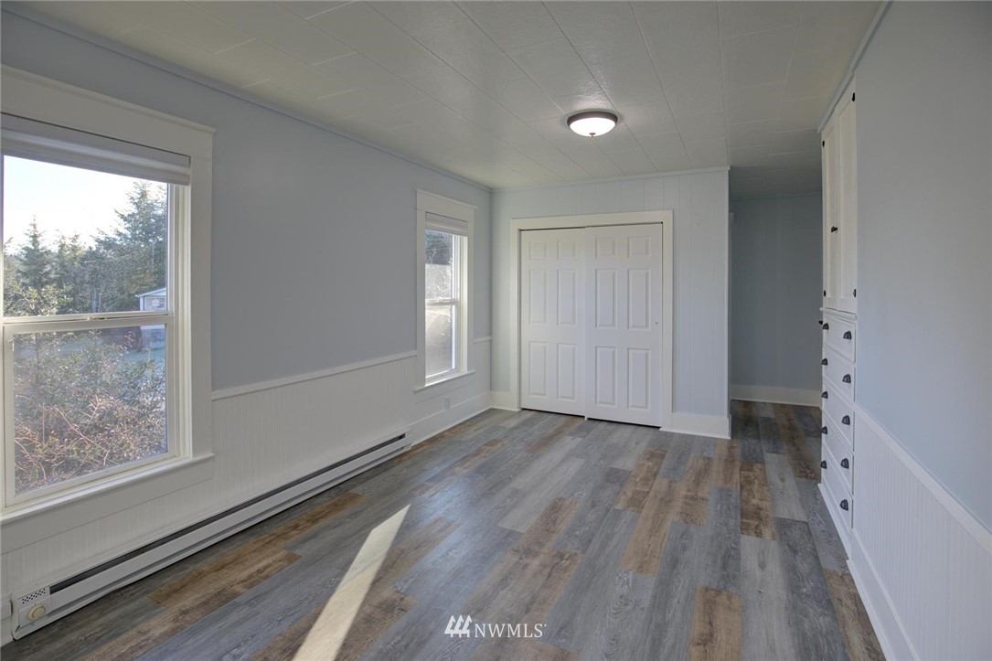 2595 Willapa Road Raymond, WA 98577 - Photo 16 of 33 Gallery Image 16