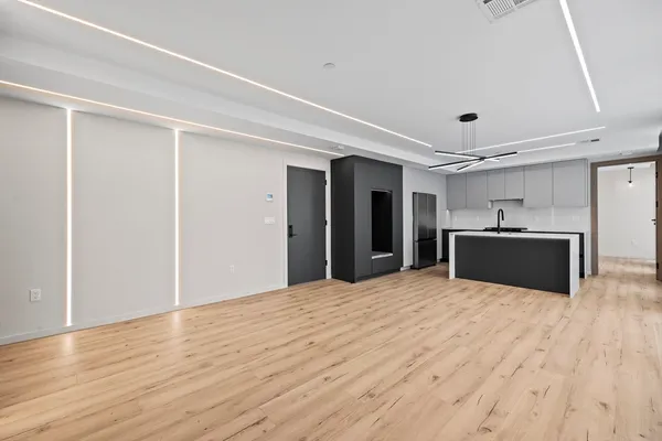 $3,350 | 1854 Dorchester Avenue, Unit 303, Boston, MA 02124