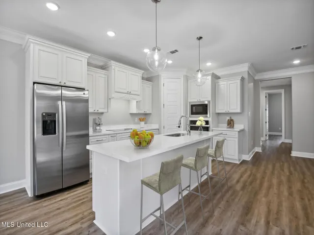 $387,120 | 13824 Winterberry Drive, Biloxi, MS 39532