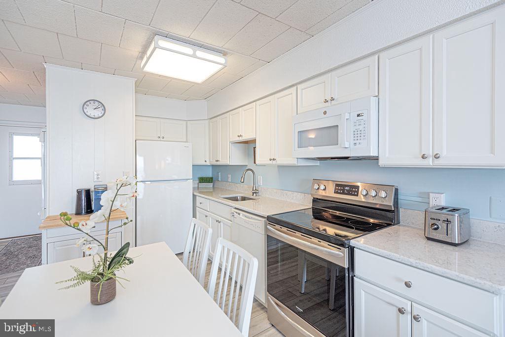 745 Mooring Road, Unit 105 Ocean City, MD 21842 - Photo 11 of 47 Beautiful Counters