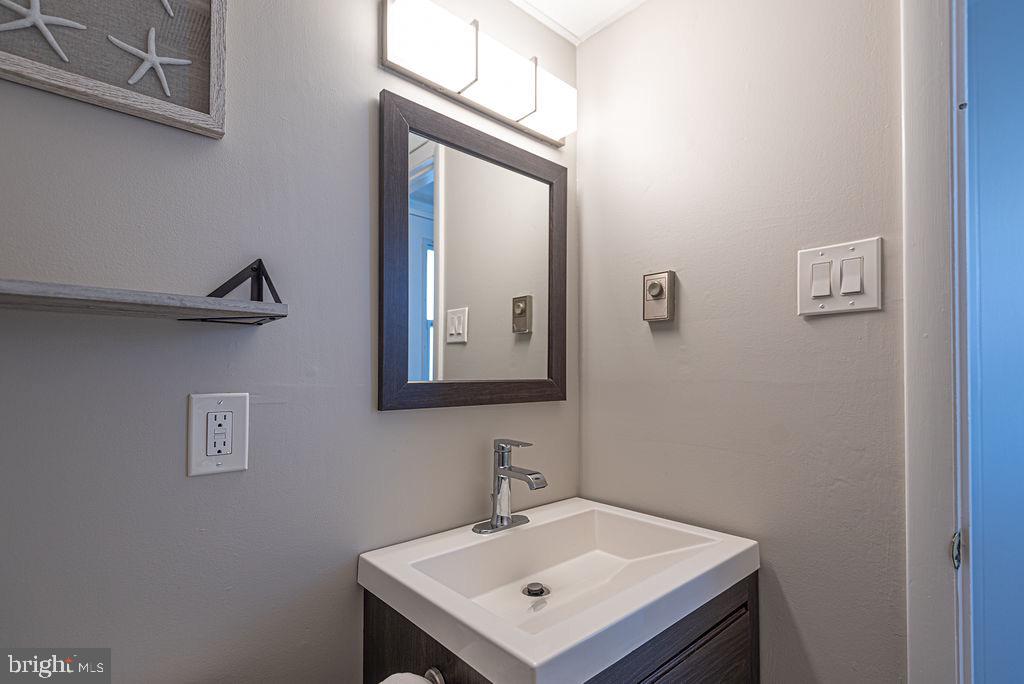 745 Mooring Road, Unit 105 Ocean City, MD 21842 - Photo 28 of 47 2nd Full Bath