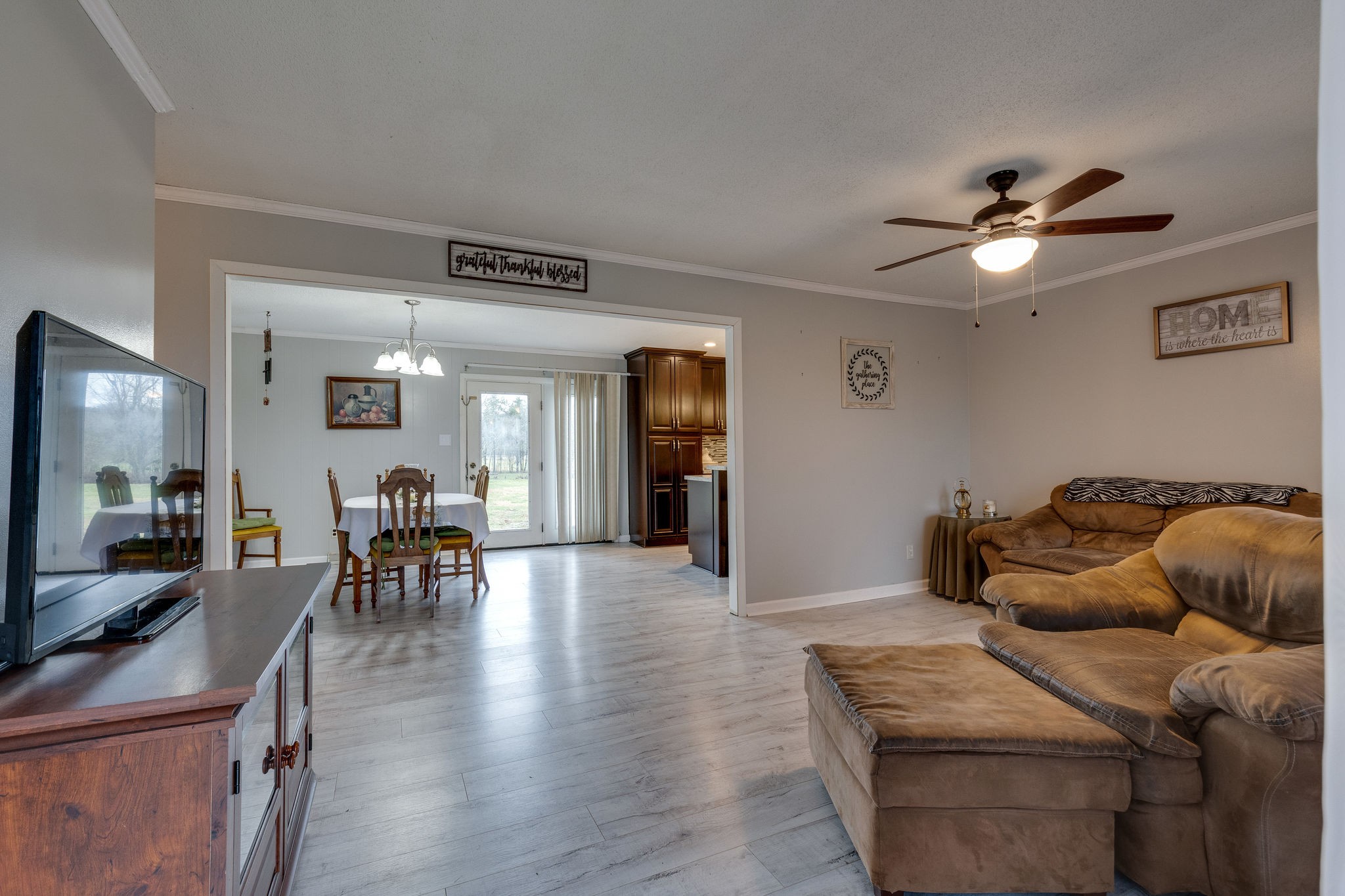 1641 Caughran Road Lewisburg, TN 37091 - Photo 3 of 24 Gallery Image 3