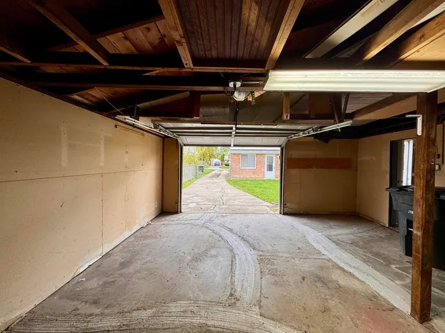 a view of a garage