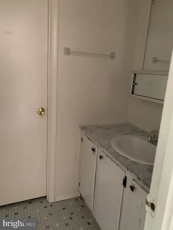 $225,000 | 115 Hapsburg Court, Parkville, MD 21234
