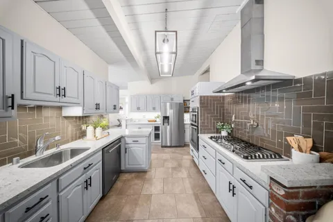 $1,500,000 | 1769 Roberta Drive, San Mateo, CA 94403