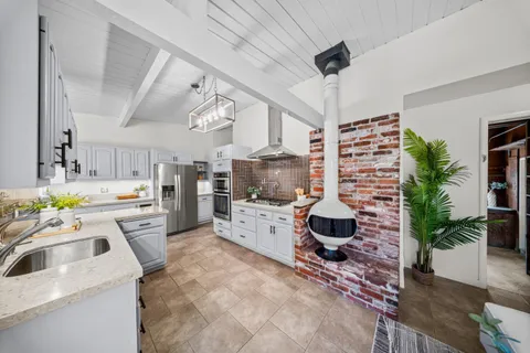 $1,500,000 | 1769 Roberta Drive, San Mateo, CA 94403