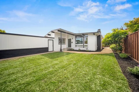 $1,500,000 | 1769 Roberta Drive, San Mateo, CA 94403