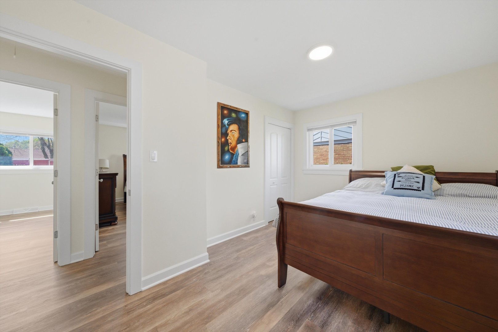 10817 Mason Avenue Chicago Ridge, IL 60415 - Photo 15 of 36 Gallery Image 15