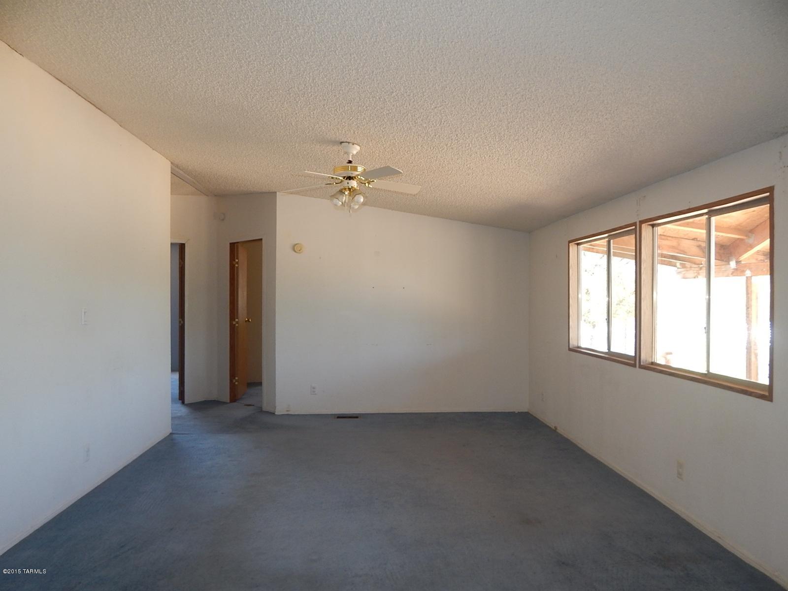 11386 West Ina Road Tucson, AZ 85743 - Photo 3 of 22 Gallery Image 3