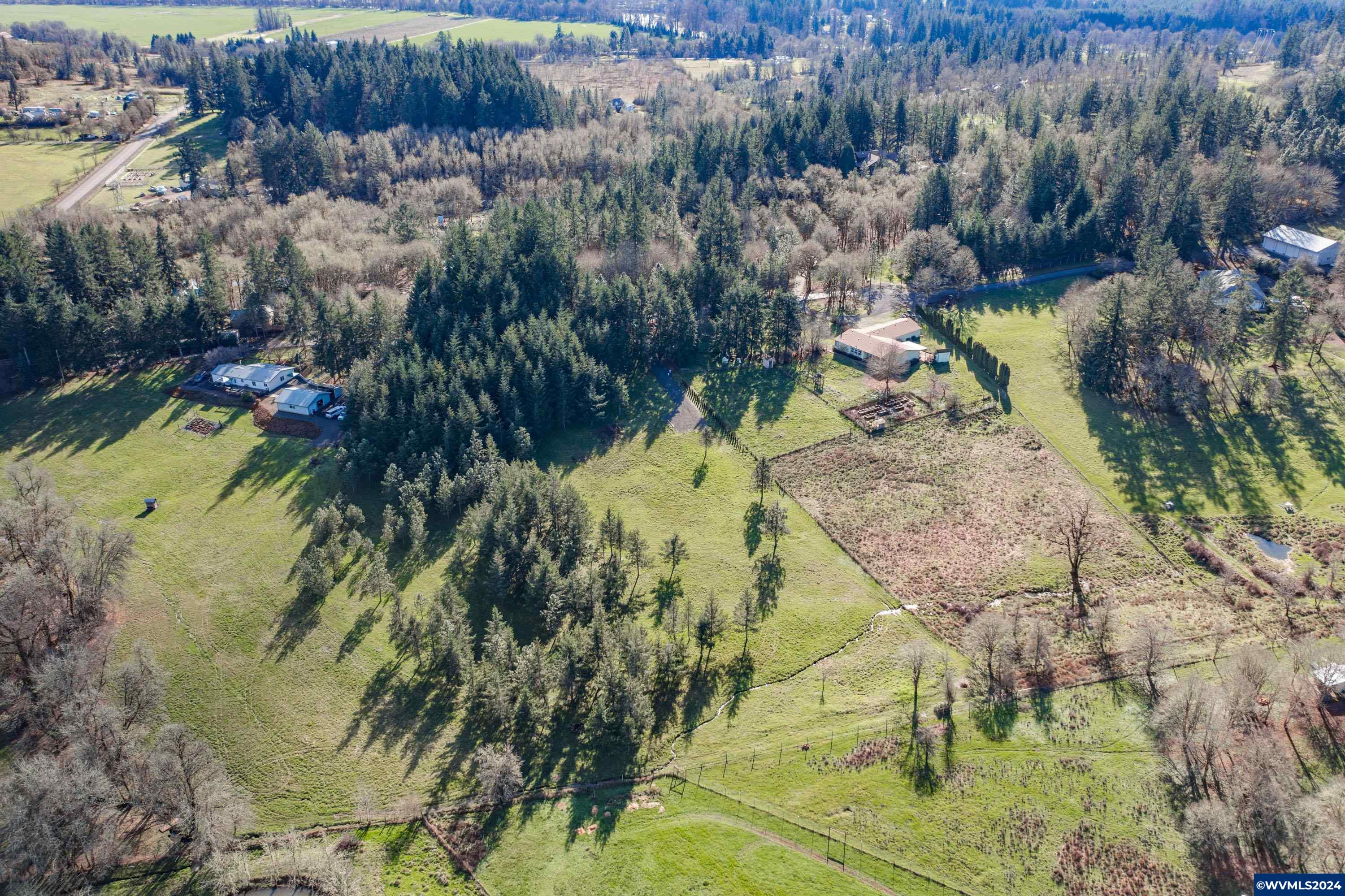 Buck Hill Lane Lebanon, OR 97355 - Photo 4 of 31