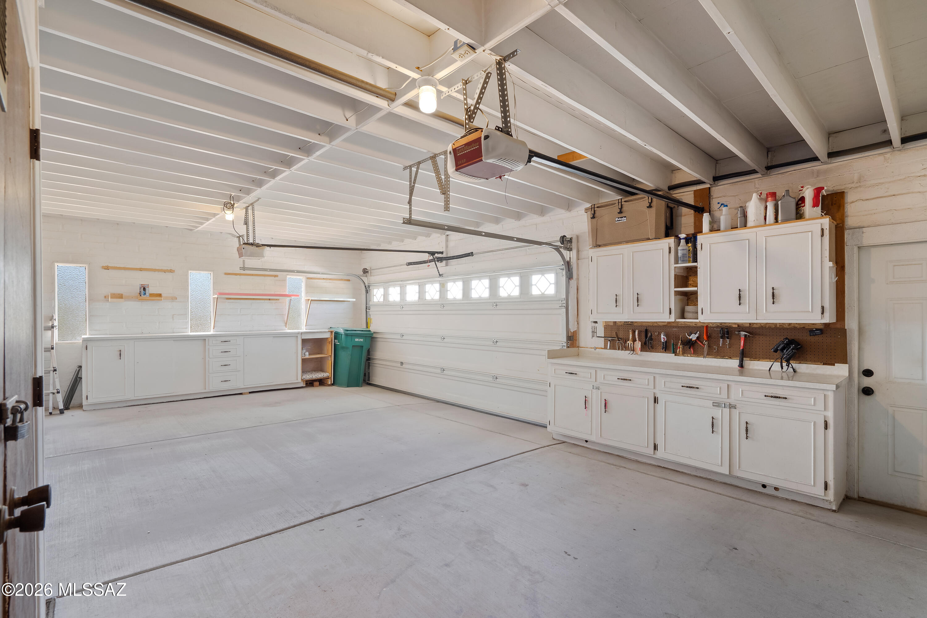 7005 North Wade Road Tucson, AZ 85743 - Photo 30 of 50 Garage with Extra Workshop Space