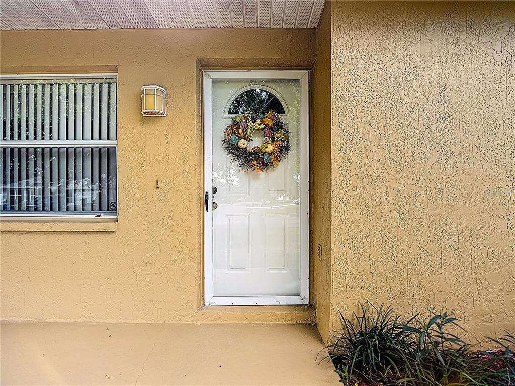 11034 Cranston Street Spring Hill, FL 34608 - Photo 5 of 40 a view of a entryway