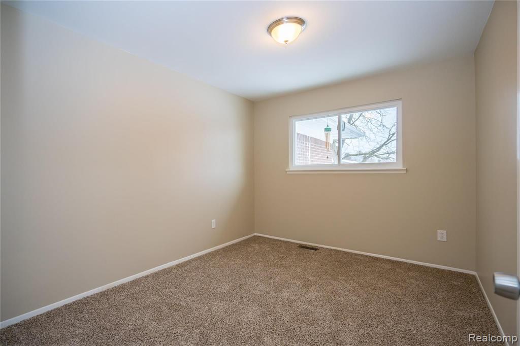 42278 Hanford Road Canton, MI 48187 - Photo 60 of 79