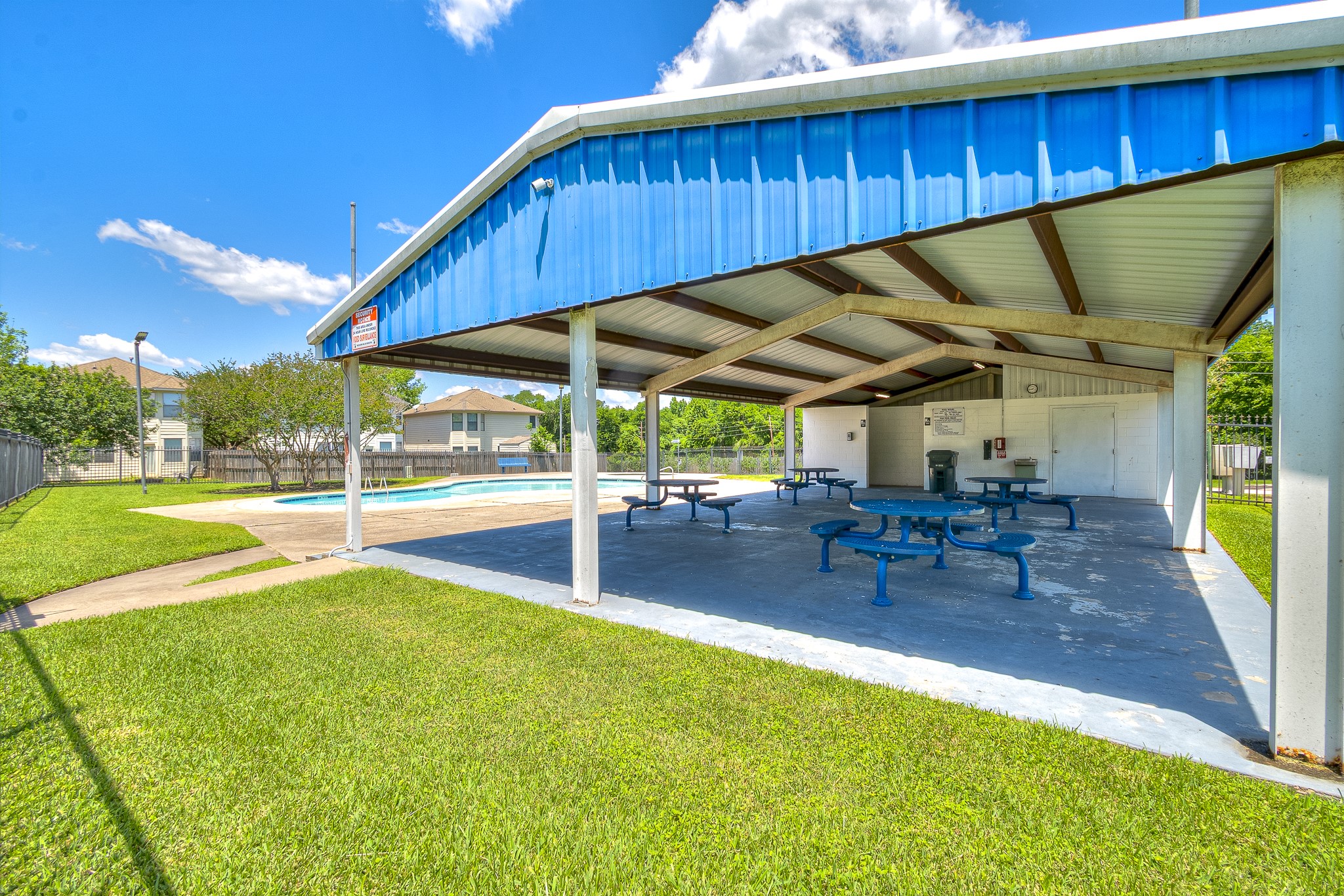 12557 Marina Loop Willis, TX 77318 - Photo 26 of 36 Point Aquarius amenities