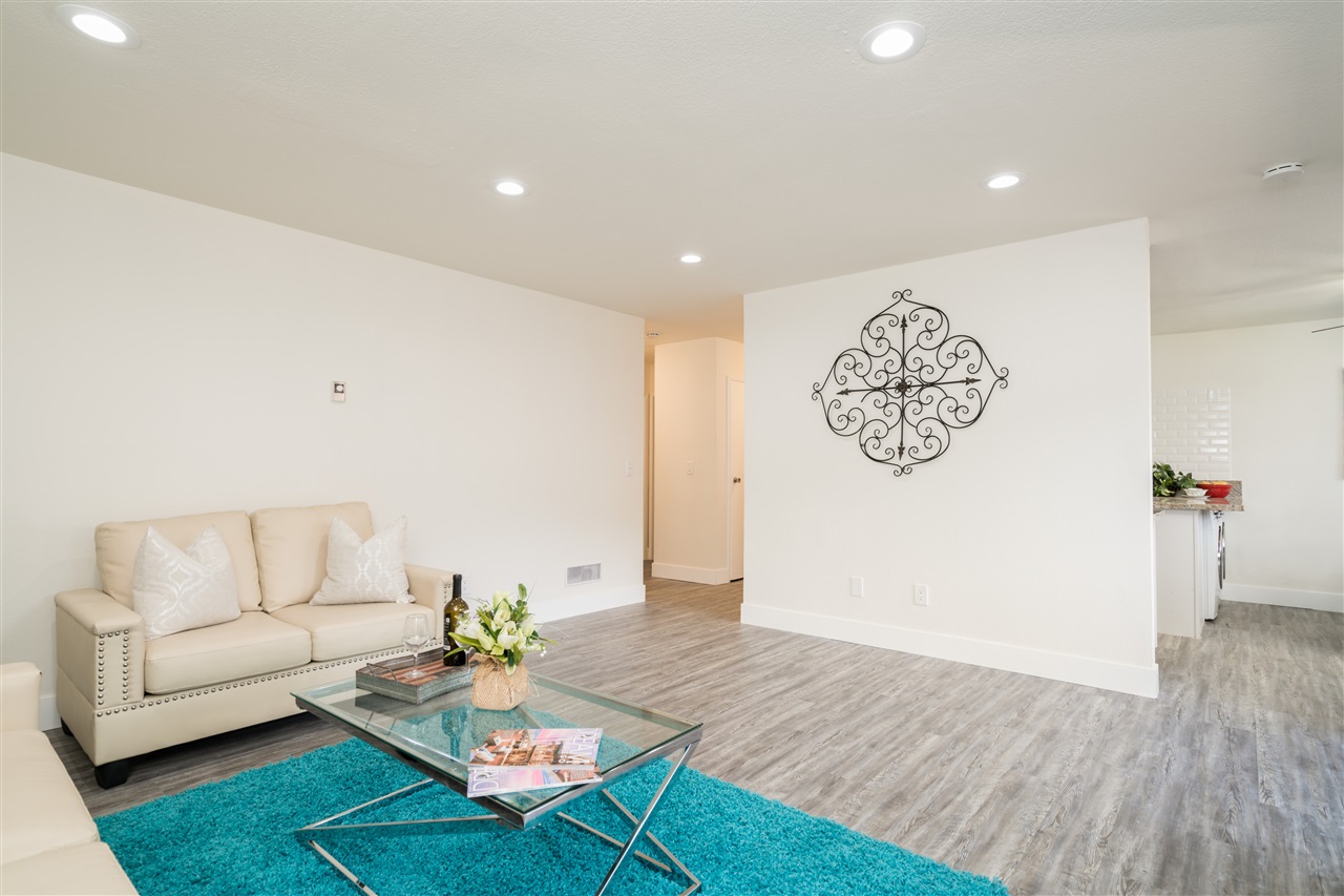 5533 Adobe Falls Road, Unit 7 San Diego, CA 92120 - Photo 11 of 24