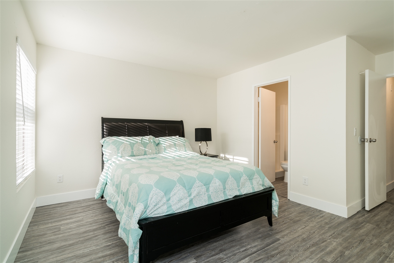 5533 Adobe Falls Road, Unit 7 San Diego, CA 92120 - Photo 14 of 24