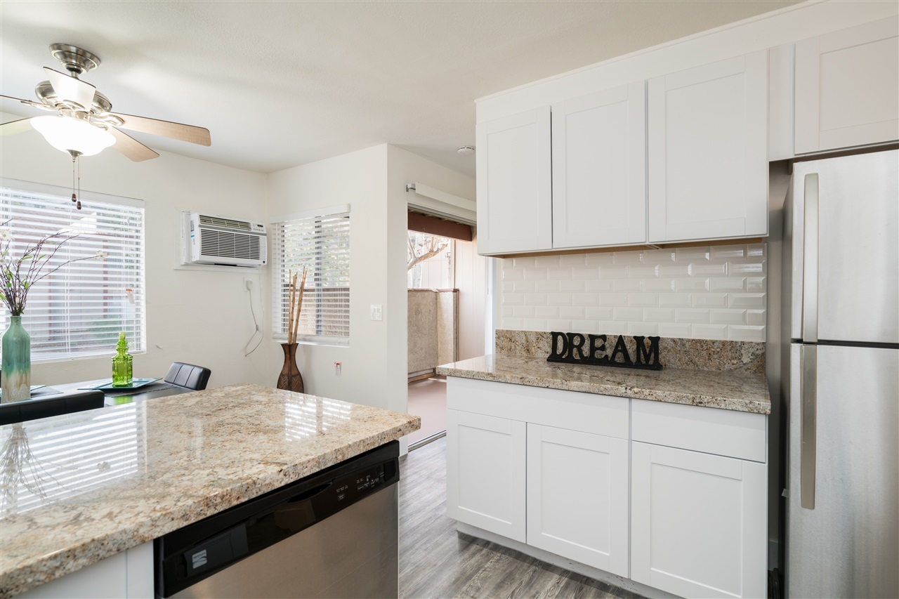5533 Adobe Falls Road, Unit 7 San Diego, CA 92120 - Photo 5 of 24