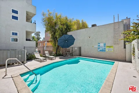 $499,000 | 11230 Peach Grove Street, Unit 208, Los Angeles, CA 91601