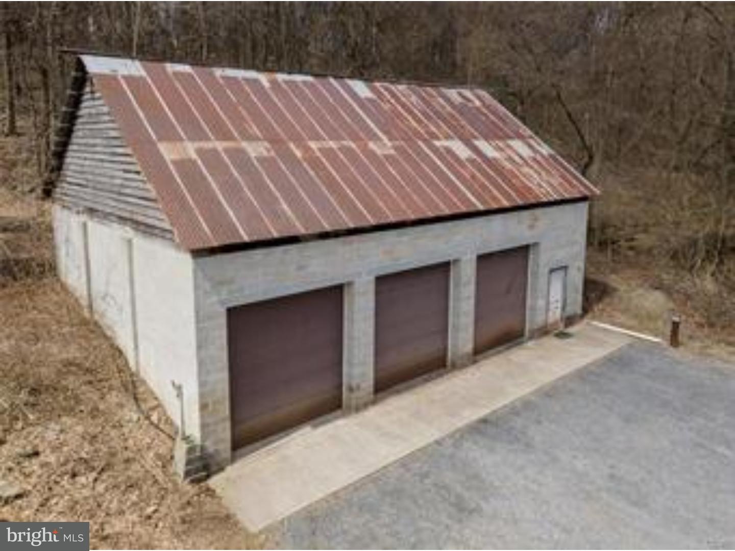 4700 Sheeprock Road Macungie, PA 18062 - Photo 22 of 24