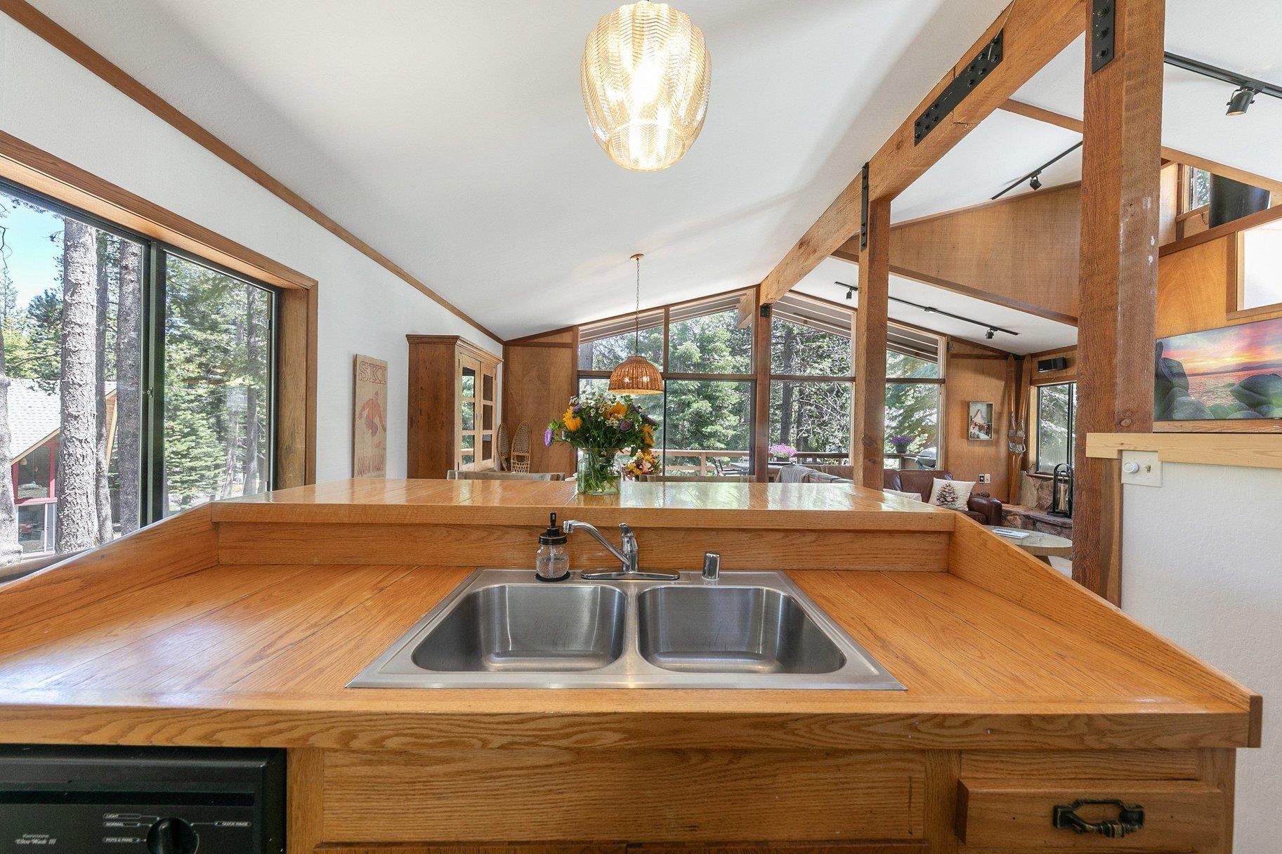 340 Olympic Vly Road Olympic Valley, CA 96146 - Photo 20 of 28