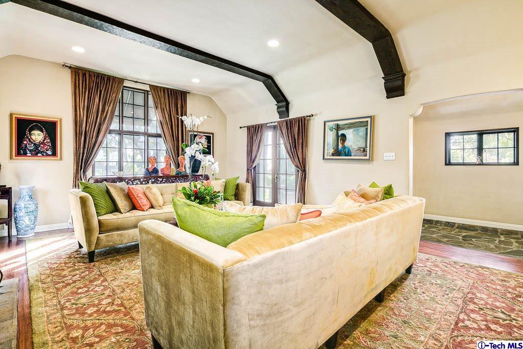 2829 Lake Avenue Altadena, CA 91001 - Photo 13 of 51 Additional Photo