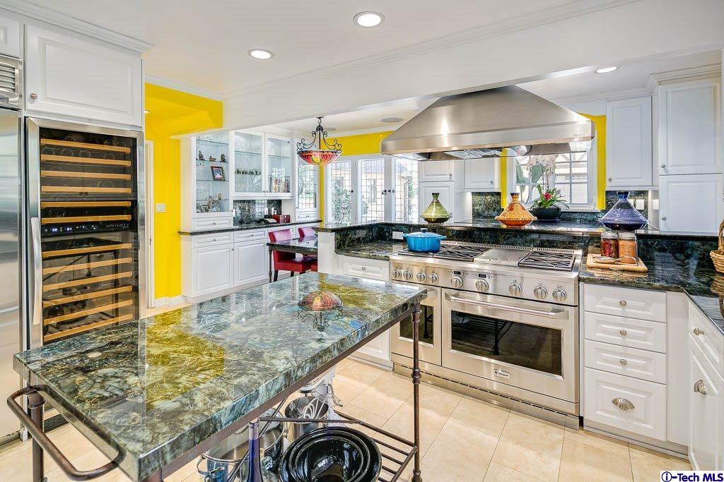 2829 Lake Avenue Altadena, CA 91001 - Photo 4 of 51 Additional Photo