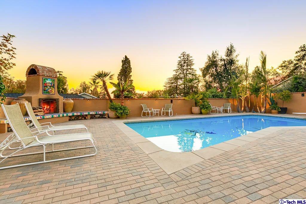 2829 Lake Avenue Altadena, CA 91001 - Photo 6 of 51 Additional Photo