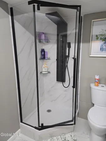 $499,999 | 10 Franklin Avenue, North Greenbush, NY 12198