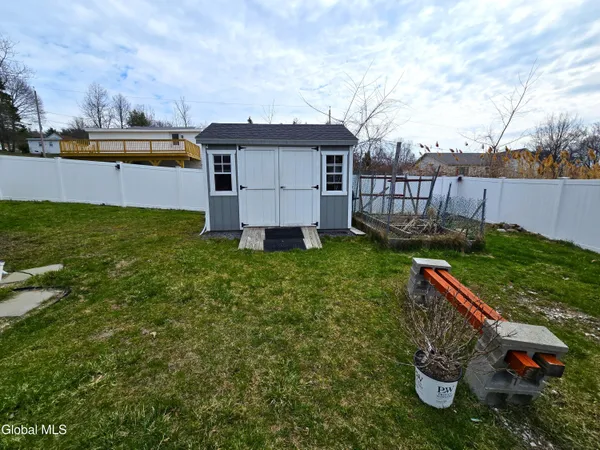 $479,999 | 10 Franklin Avenue, North Greenbush, NY 12198