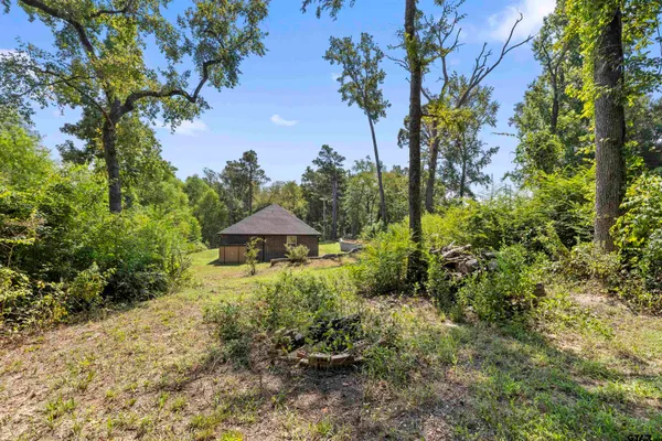 $259,000 | 9710 West Lakeshore Drive, Tyler, TX 75709